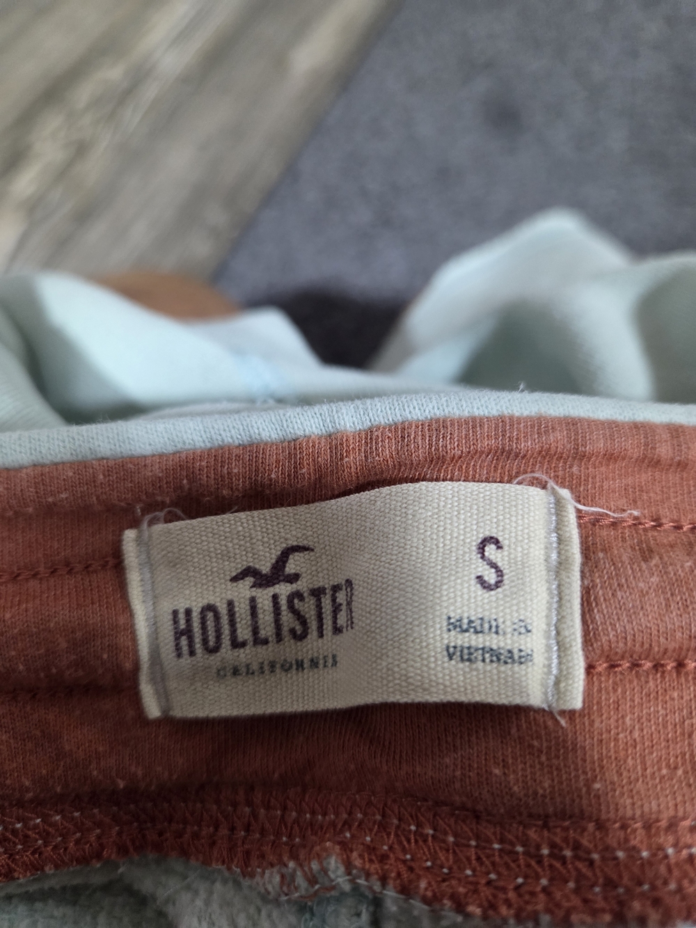 Hollister Mint Green Logo Fleece Lounge Shorts Drawstring, Pockets Size Small - Picture 5 of 9